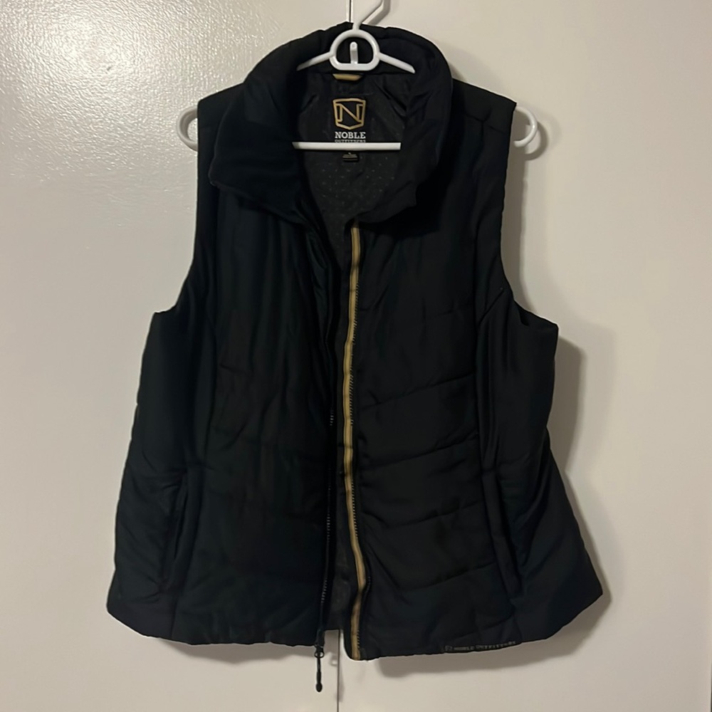 Noble Outfitters Womens Vest